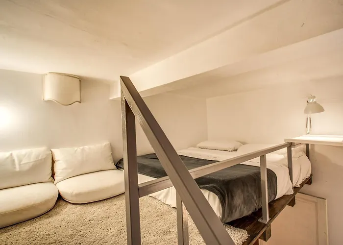 Apartment Home-in-rome
